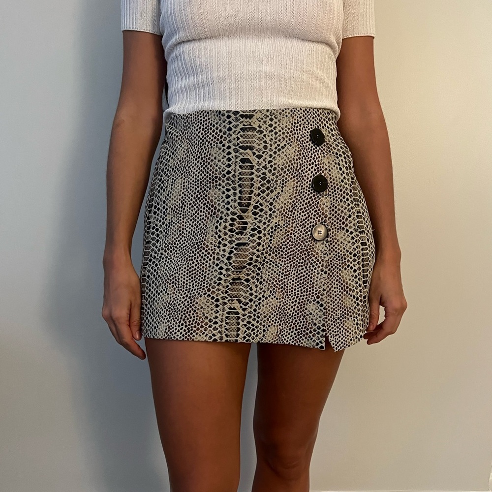 Skort